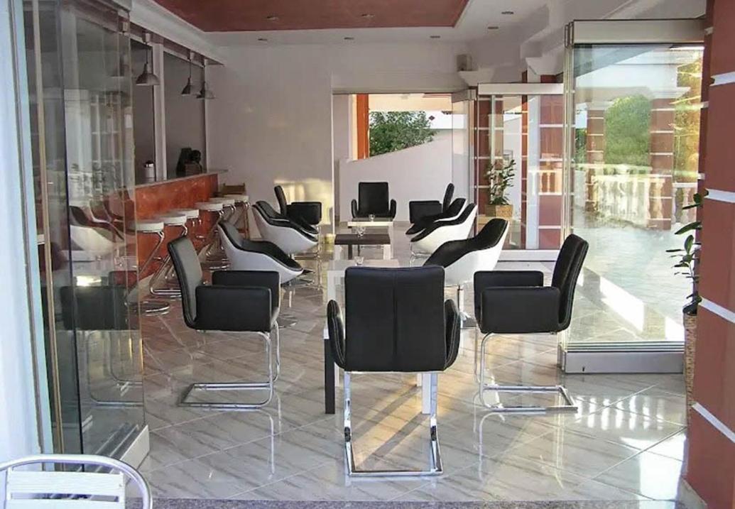Hotel Alexandros Аммудия Экстерьер фото